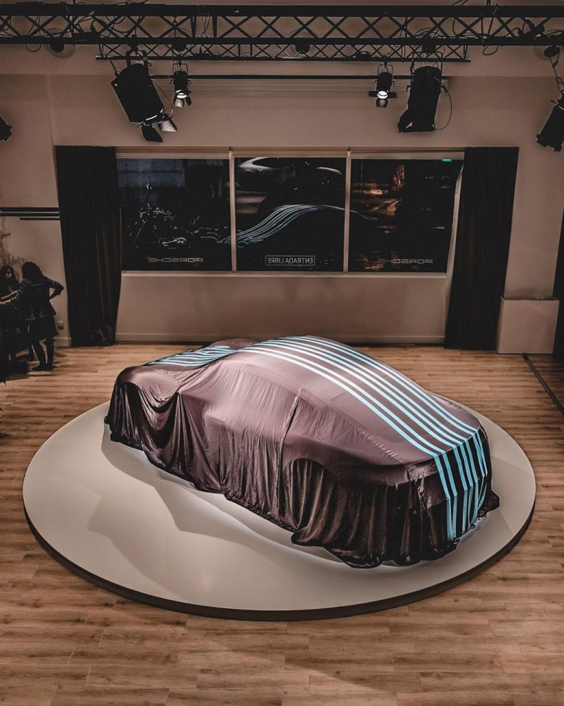 Reveal car covers at Cover Company