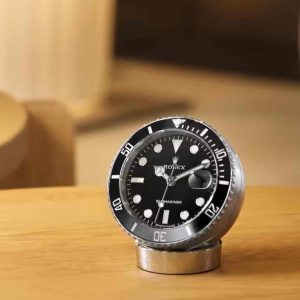 Desk Rolex Submariner - Life in Classic